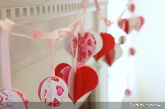 valentines day mantel decor ideas 19 554x368 65 речей, здатних зробити день усіх закоханих 14 лютого дійсно особливим