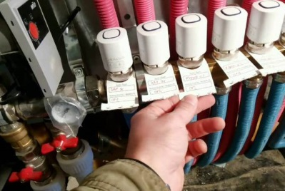 Регулювання теплої водяної підлоги